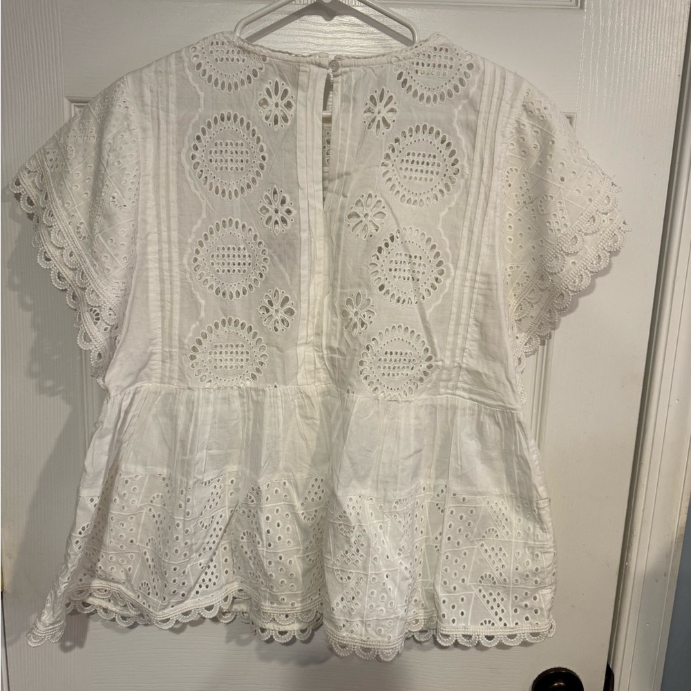 Anthropologie Ever That Girl Flutter Sleeve Eyelet Tunic - Picture 12 of 15